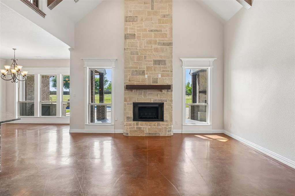 6411 Caliche Circle Property Photo 4
