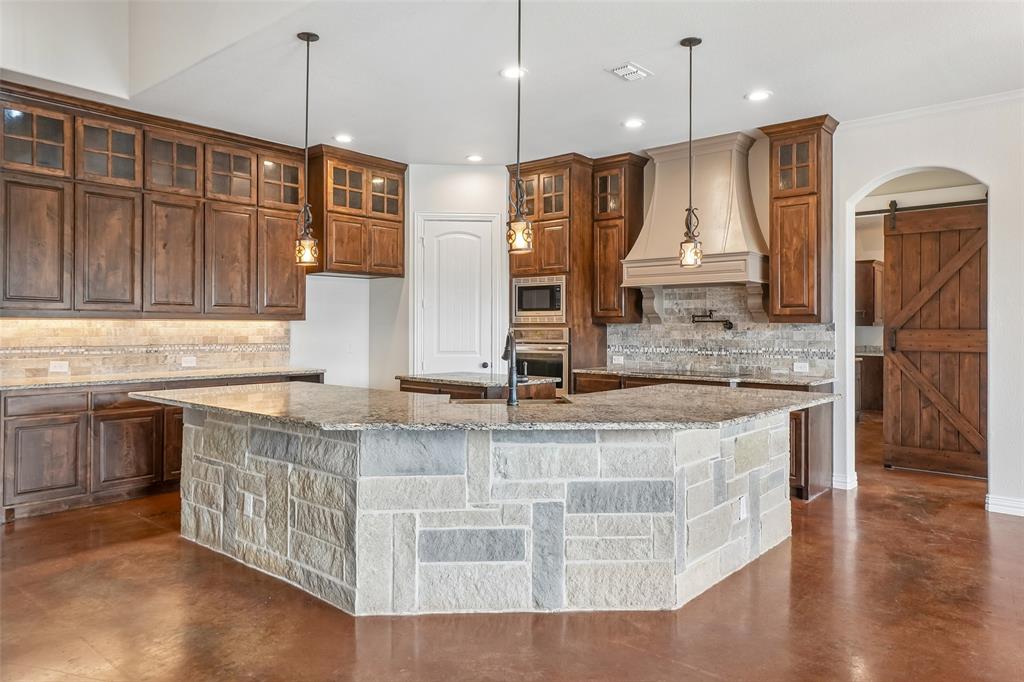 6411 Caliche Circle Property Photo 7