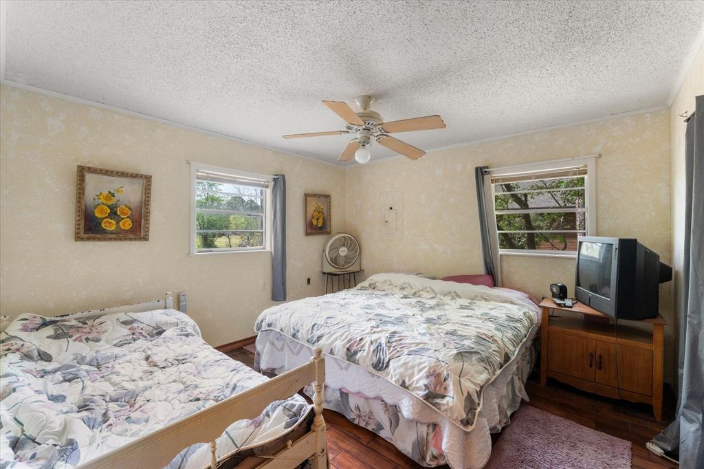 405 Triple S Drive Property Photo 31