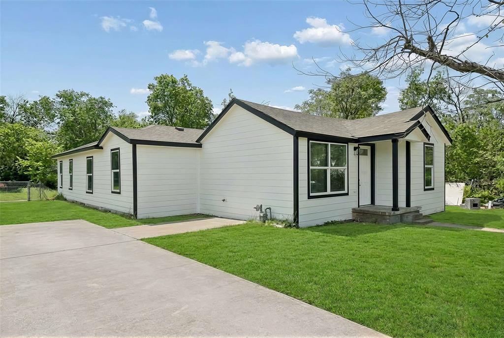 4608 Avenue G Property Photo 2