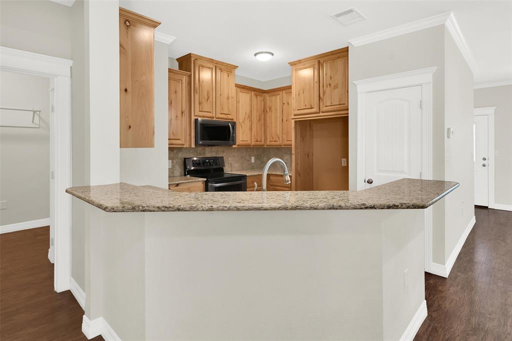 105 Ashlyn Court Property Photo 7
