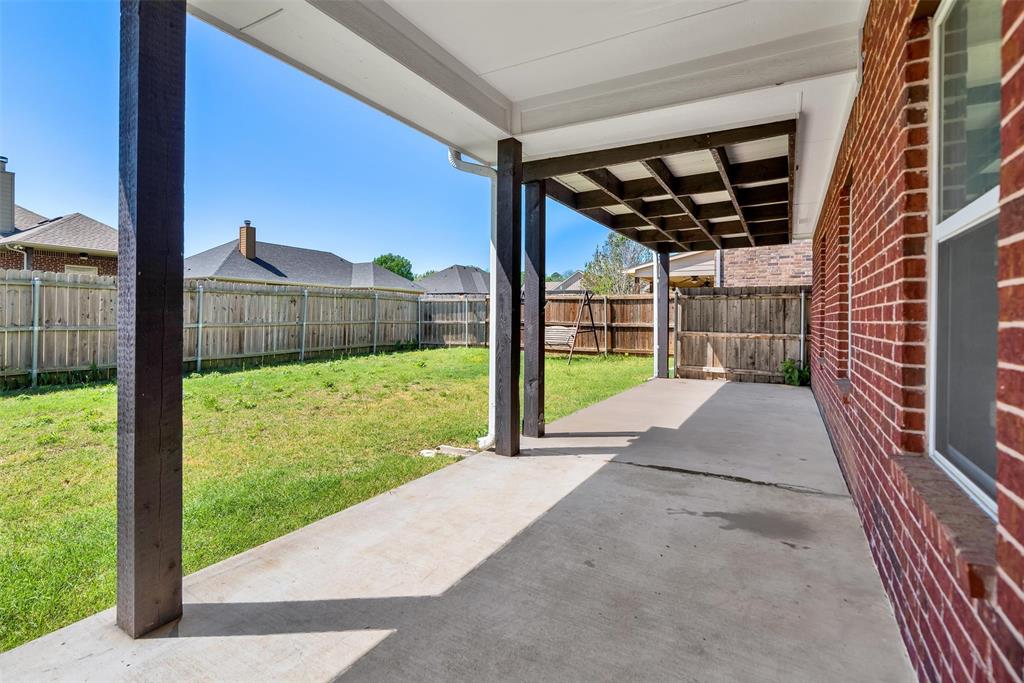 105 Ashlyn Court Property Photo 18