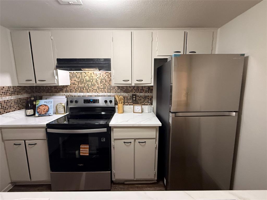 3121 Park Lane 1129 Property Photo 7