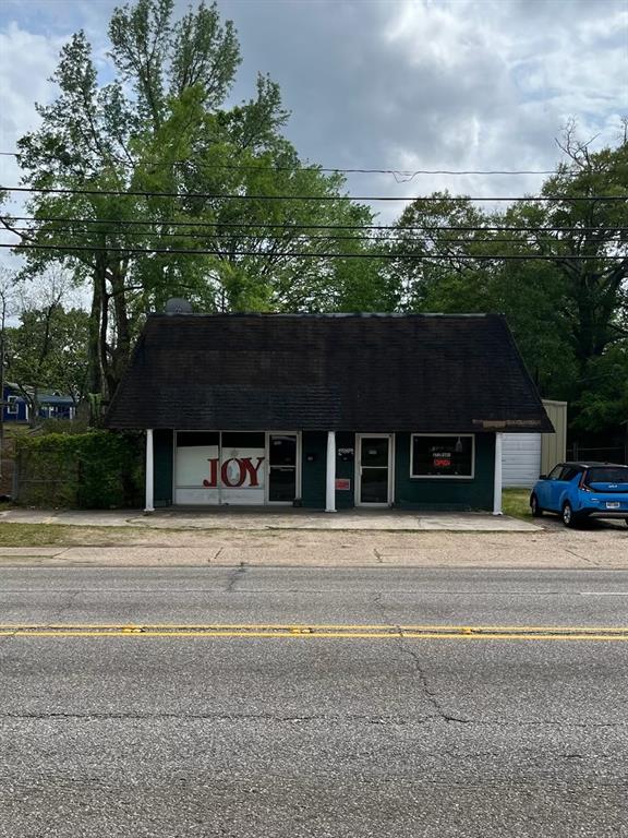 906 Shreveport Road