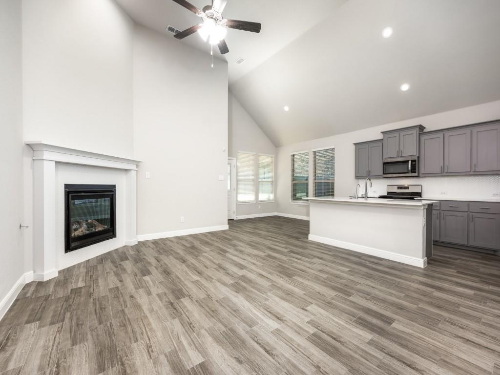 1316 Millerbird Way Property Photo 10