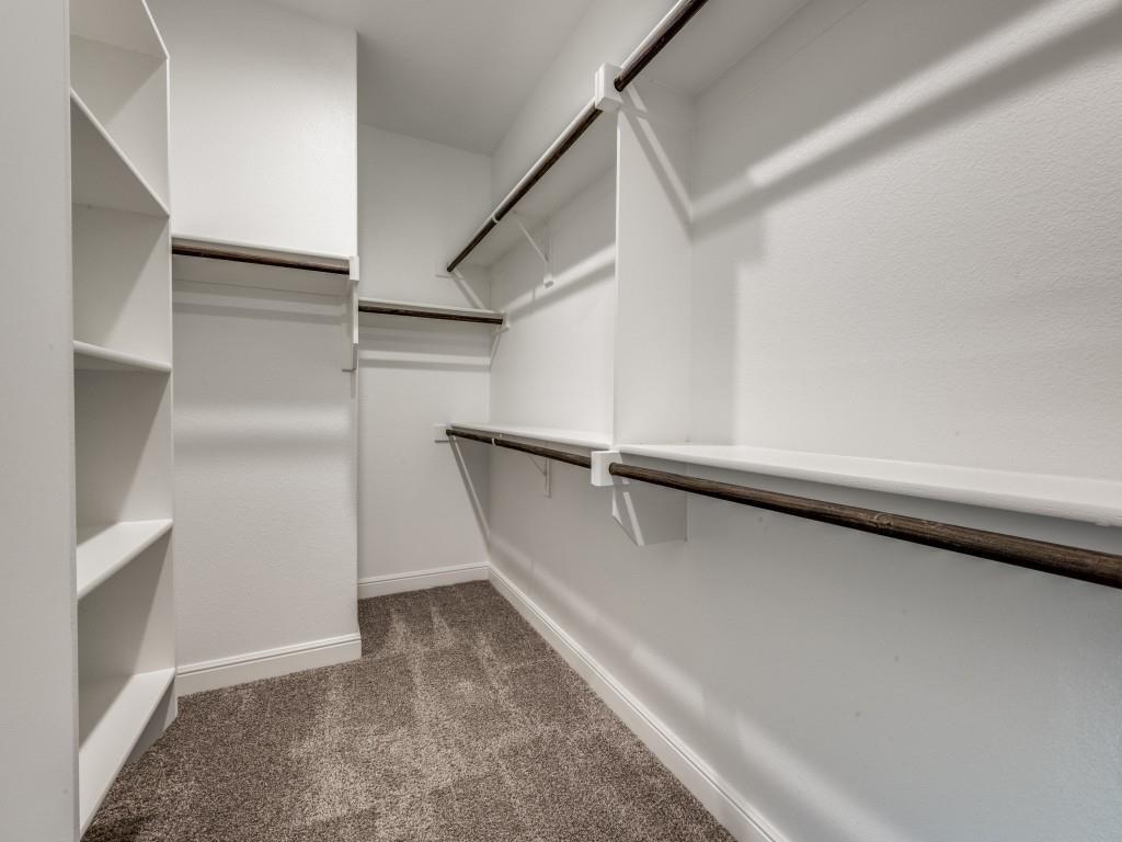 1316 Millerbird Way Property Photo 17