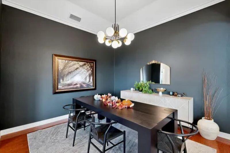 2806 Sausalito Drive Property Photo 8
