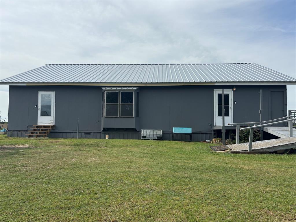 253 Lcr 432 Property Photo 1