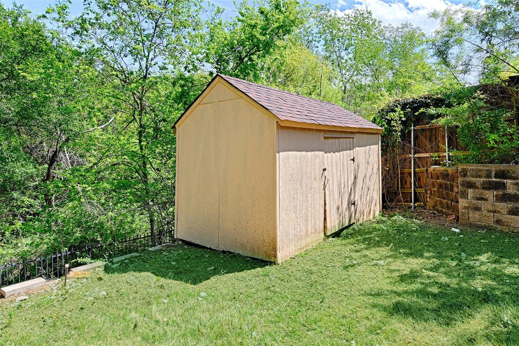 2435 Valley View Drive Property Photo 37