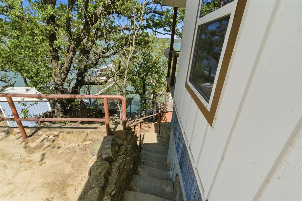 330 Chism Trail Property Photo 29