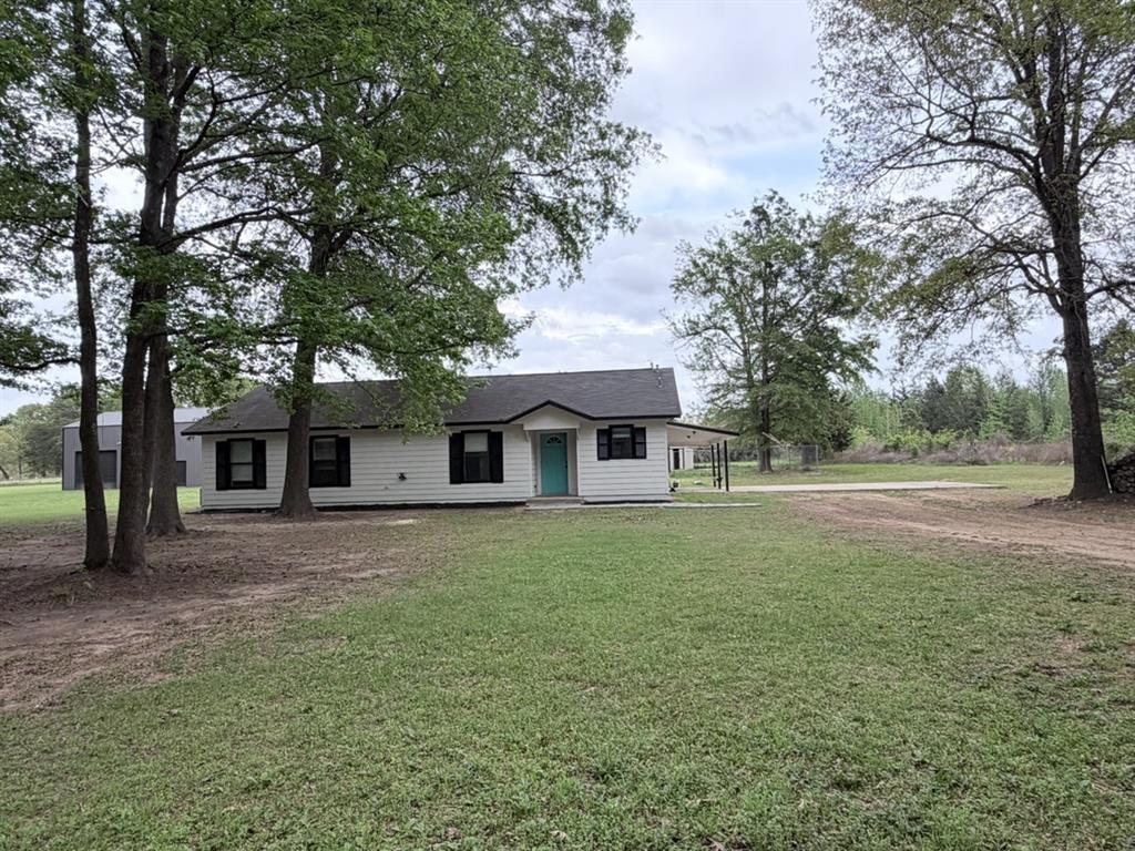 196 County Road 2220 Property Photo 1