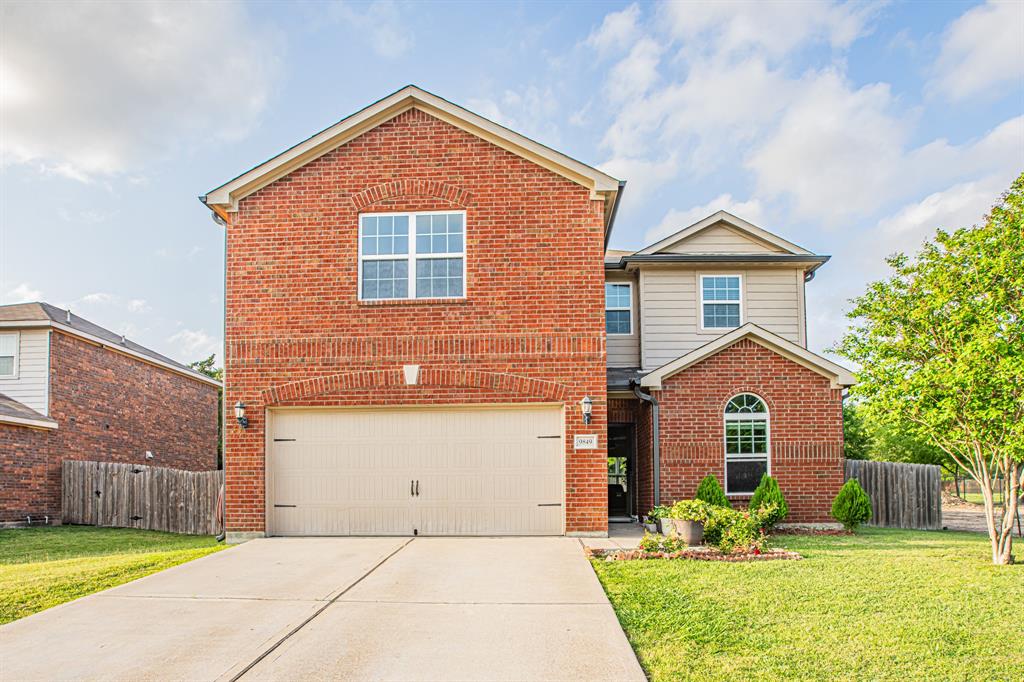 9849 Crocker Drive Property Photo 1