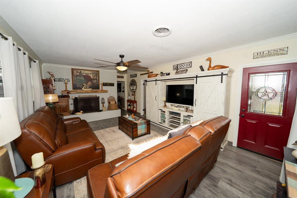 455 5th Property Photo 5