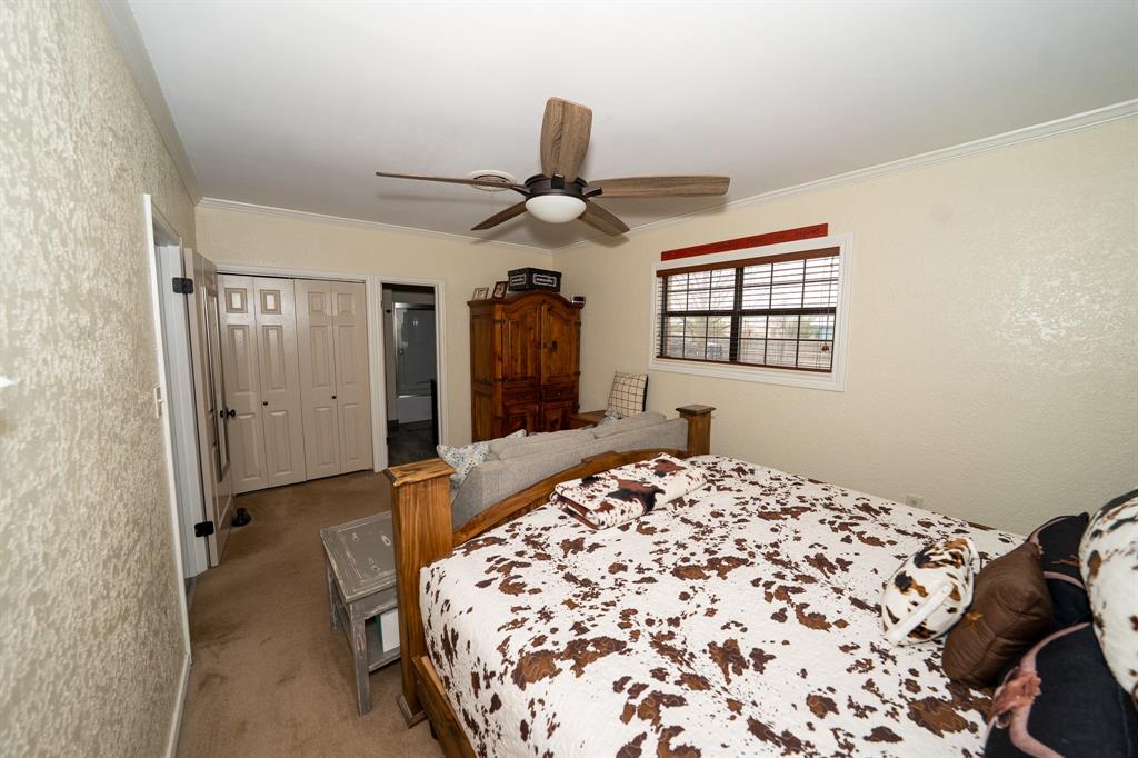 455 5th Property Photo 8