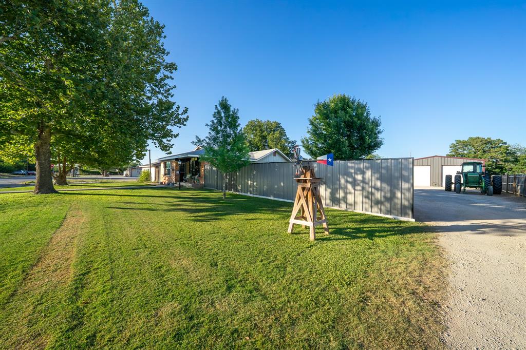 455 5th Property Photo 35