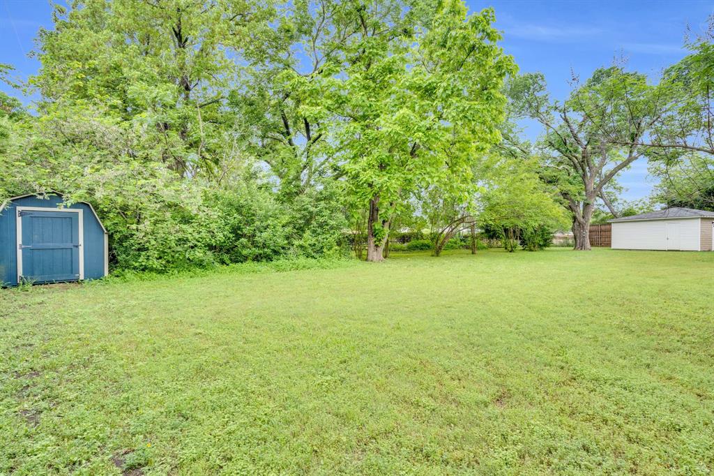 9528 Ash Creek Drive Property Photo 34