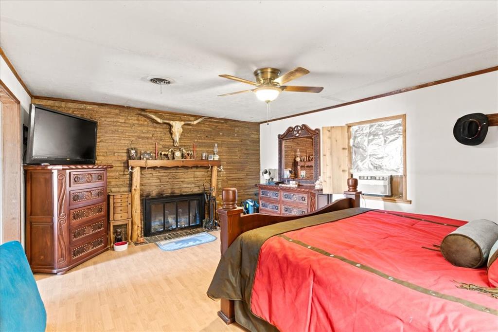 806 Dennis Road Property Photo 14