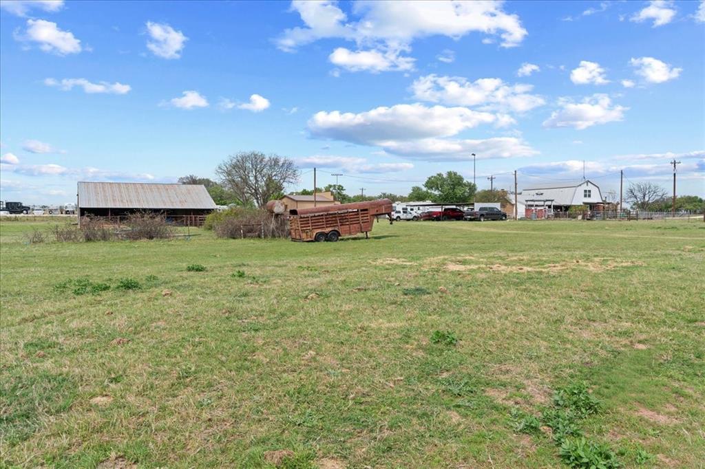 806 Dennis Road Property Photo 17