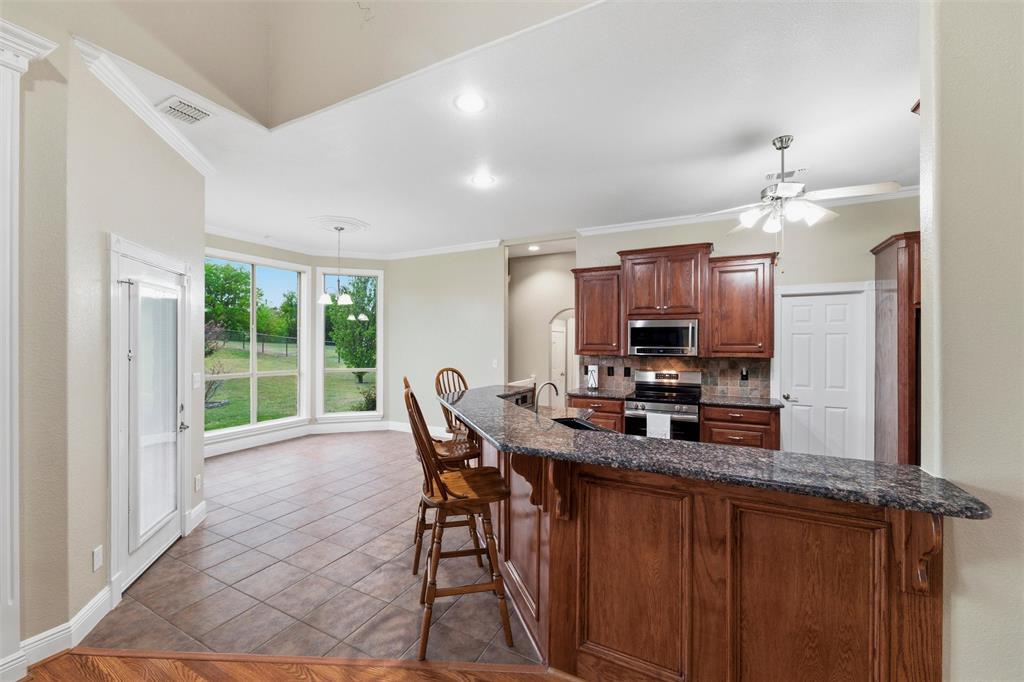 100 Scenic View Drive Property Photo 12