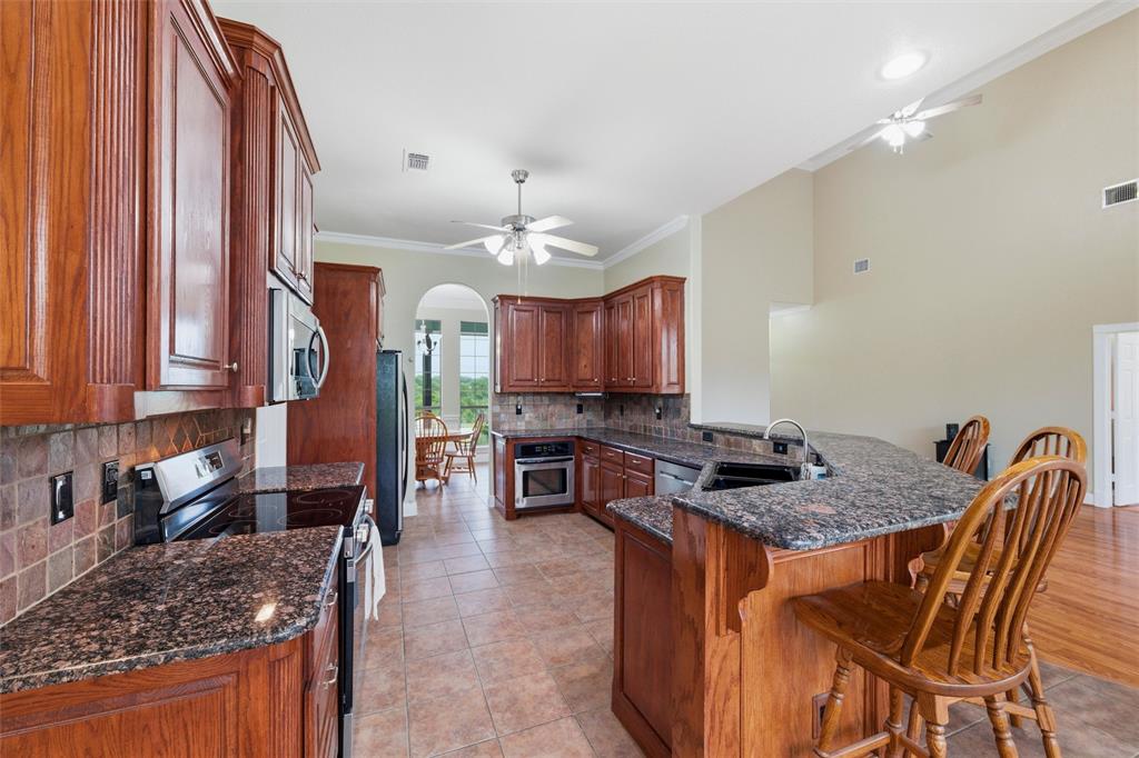 100 Scenic View Drive Property Photo 13
