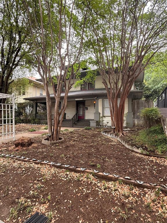 3918A Bowser Ave Property Photo 1