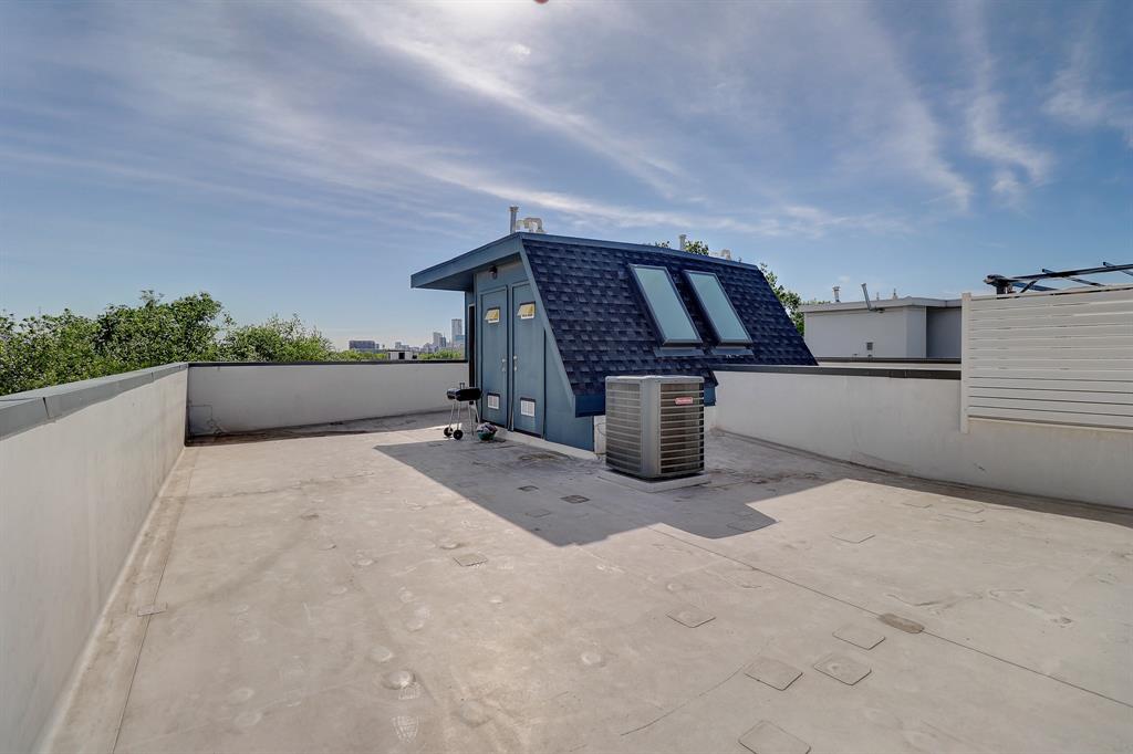 183 S Prairie Avenue Property Photo 22