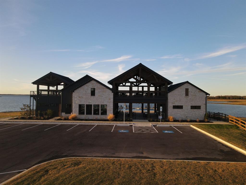 533 Timberland Heights Property Photo 13