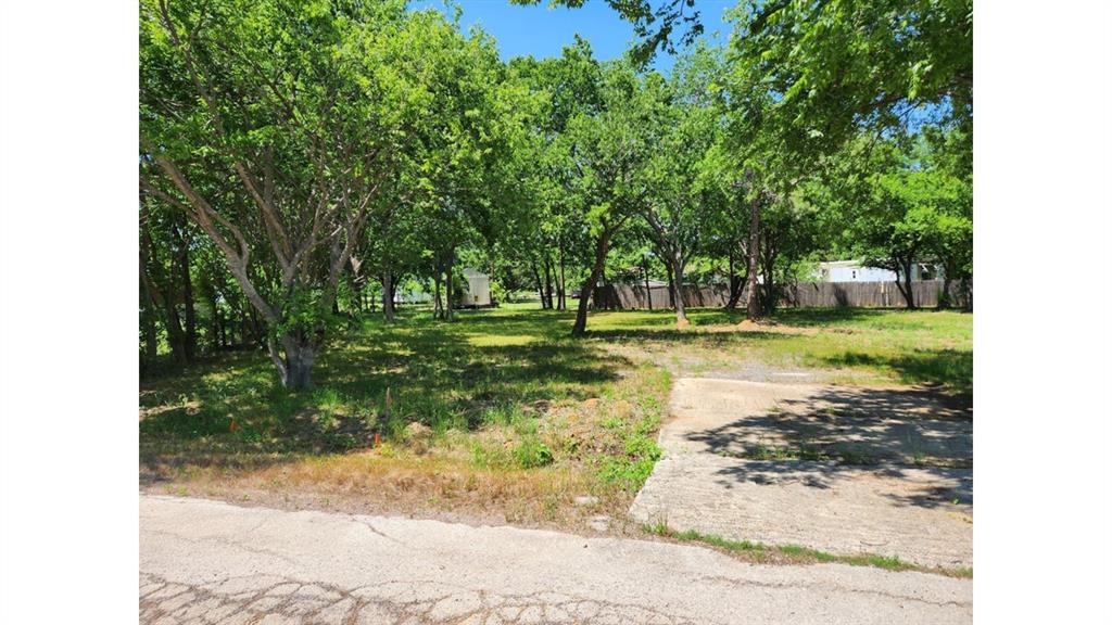 4251 Thousand Oaks Drive C Property Photo 1