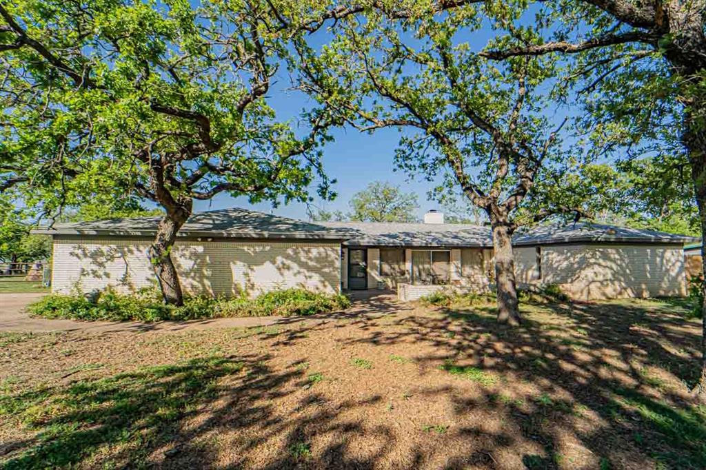 10325 County Road 197 Property Photo 1