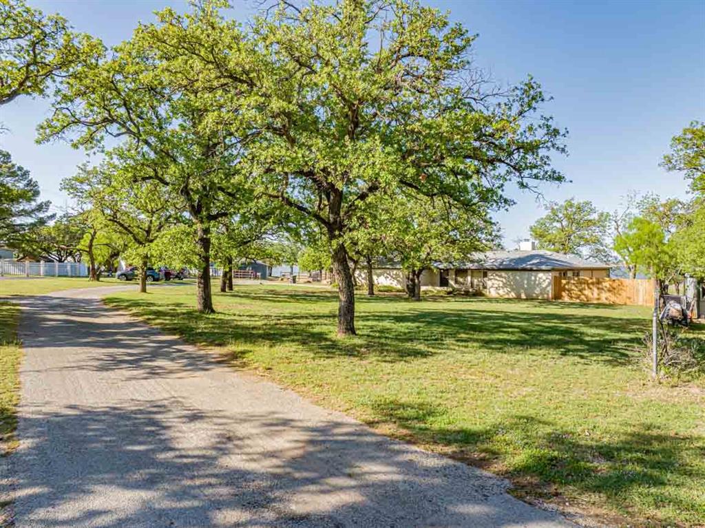 10325 County Road 197 Property Photo 4