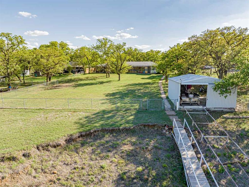 10325 County Road 197 Property Photo 11