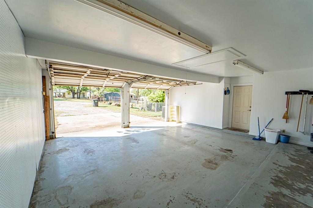 10325 County Road 197 Property Photo 36