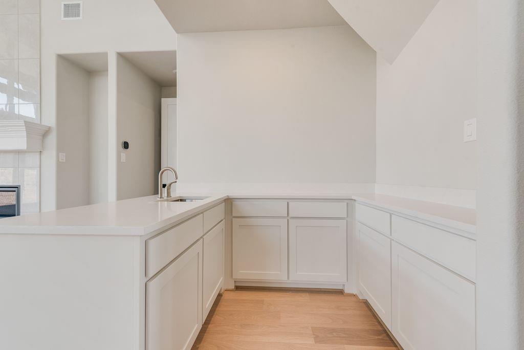 4121 Selborne Drive Property Photo 19