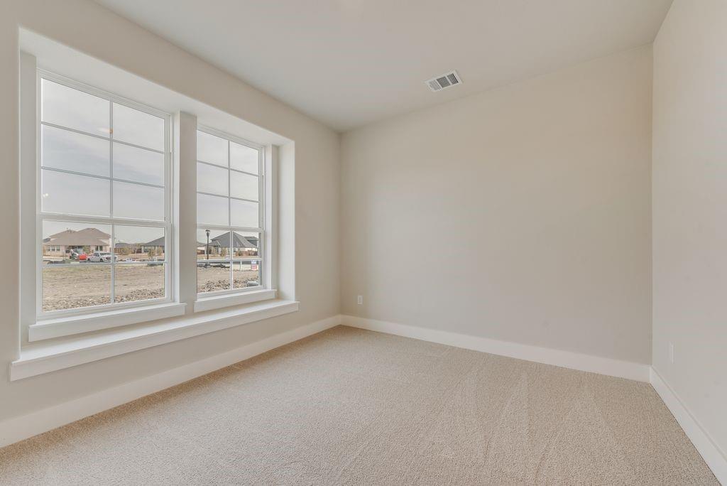 4121 Selborne Drive Property Photo 25