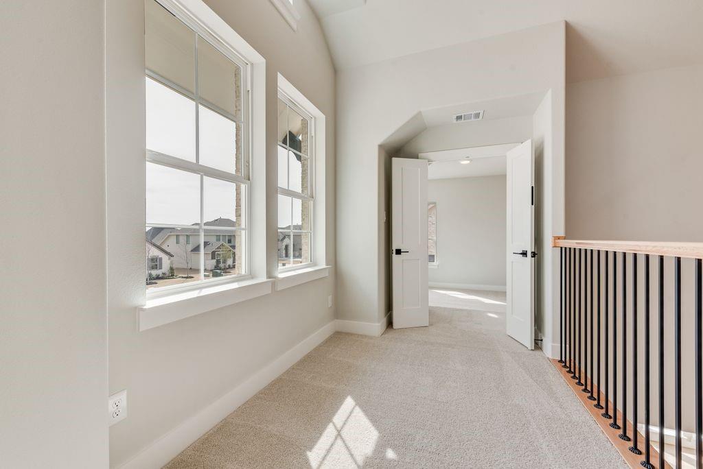 4121 Selborne Drive Property Photo 32