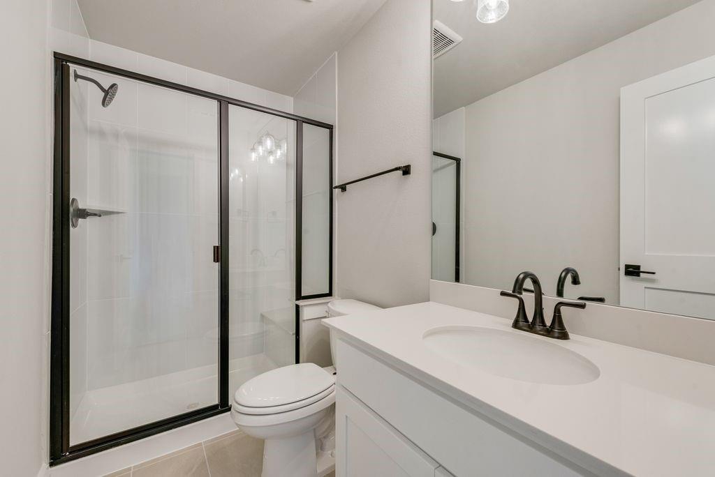 4121 Selborne Drive Property Photo 35