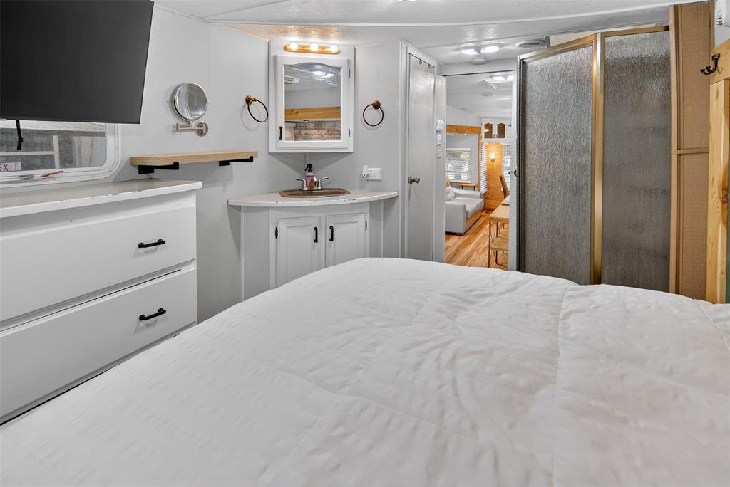 6435 Fm N 17 Property Photo 14