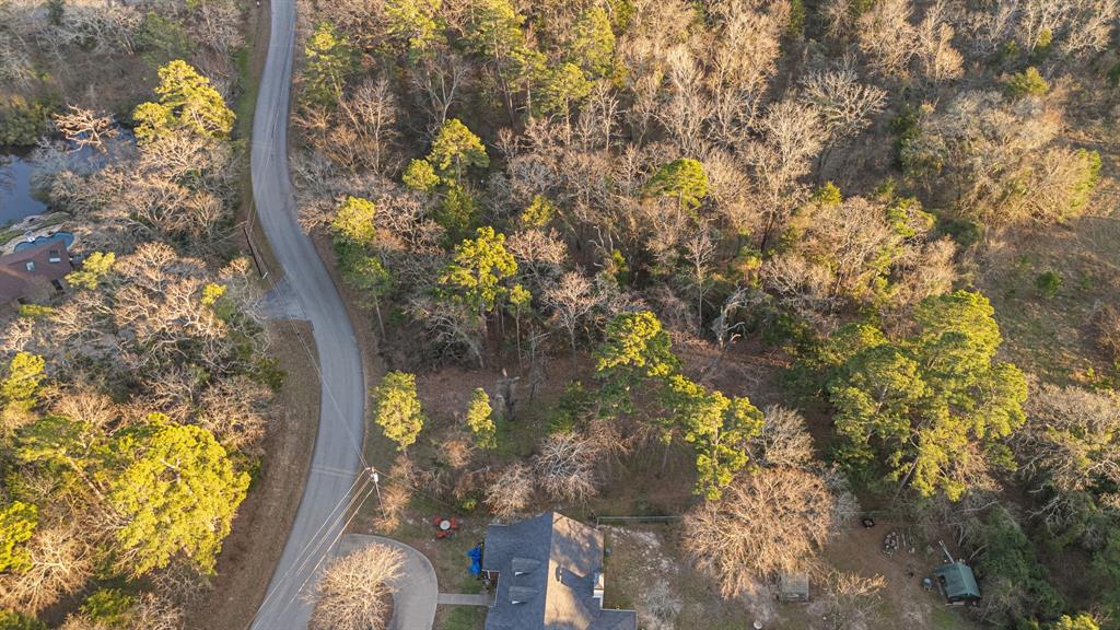 16029 Cumberland Way Property Photo 3