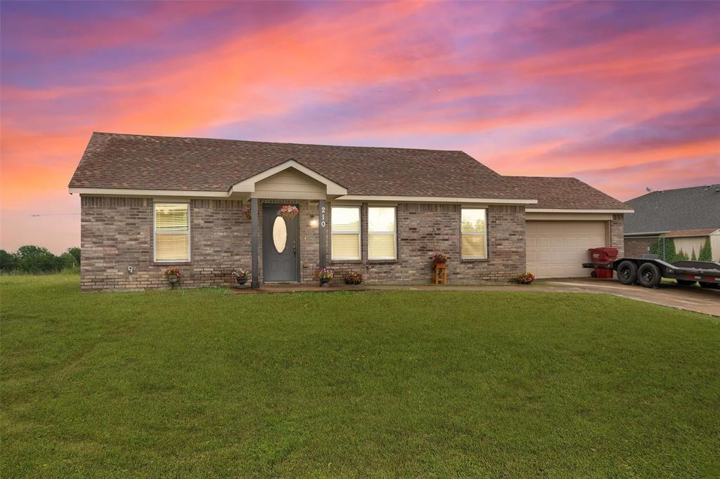 210 Hilltop Circle Property Photo 1