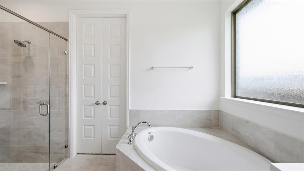 7312 Pinales Way Property Photo 14