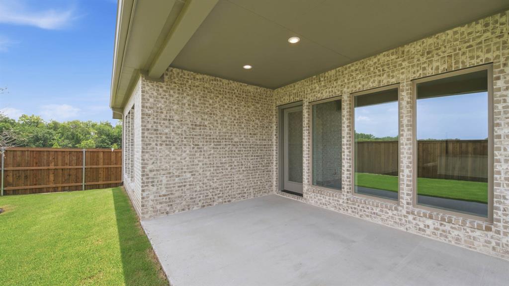 7312 Pinales Way Property Photo 15