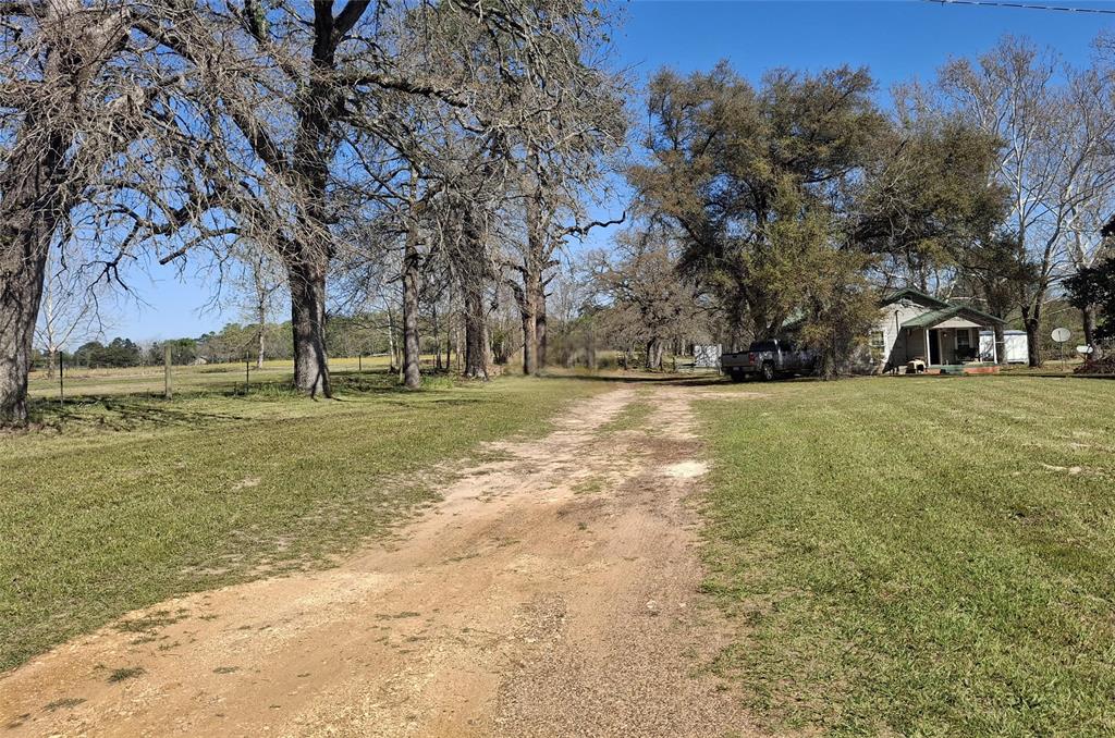 435 Fm 2064 Property Photo 3