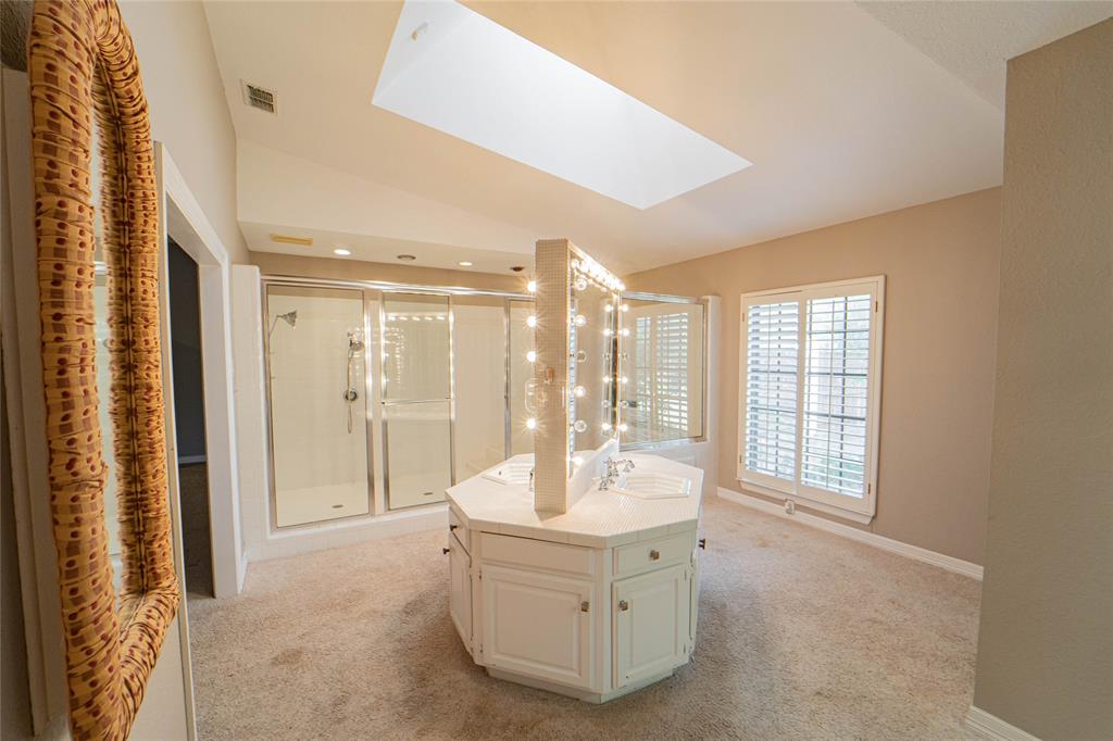 8 Chaparral Lane Property Photo 20