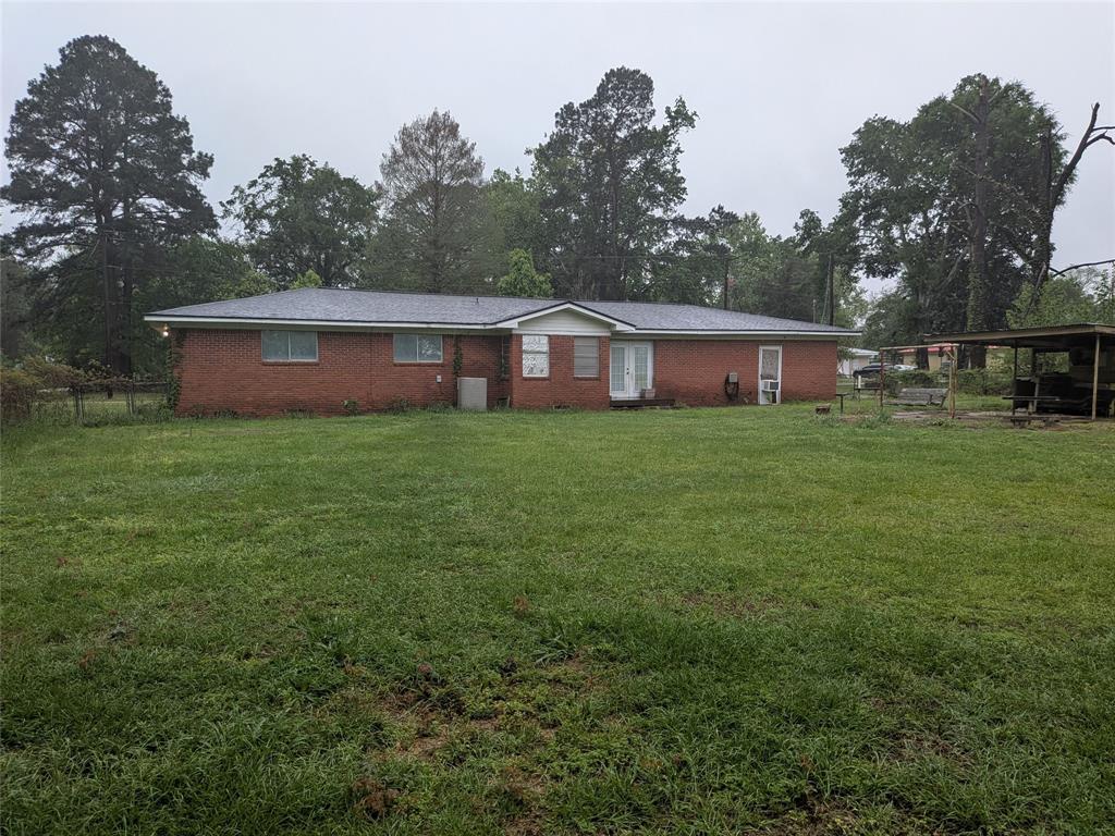 2009 County Road 4619 Property Photo 5