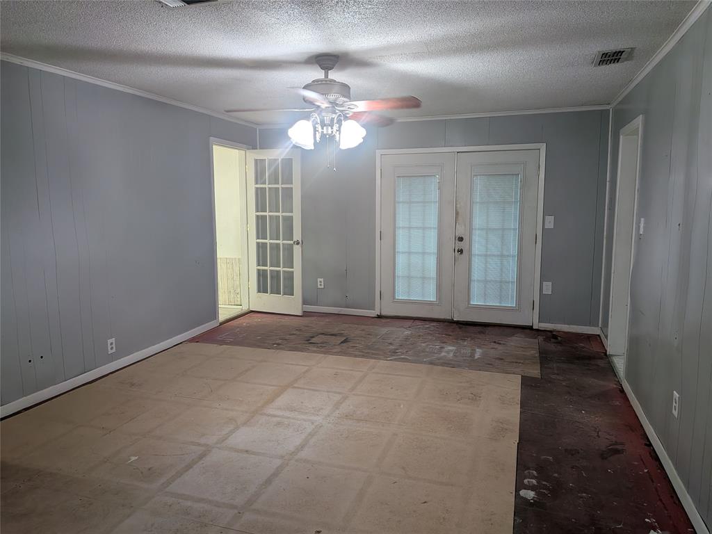 2009 County Road 4619 Property Photo 10