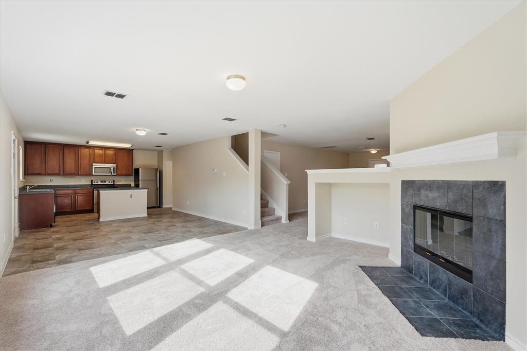 3009 Dusty Oak Drive Property Photo 8