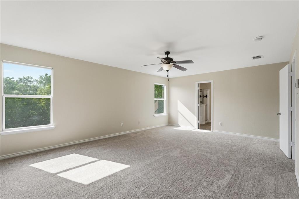 3009 Dusty Oak Drive Property Photo 18