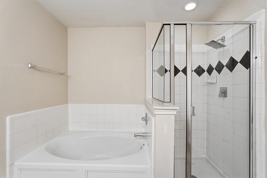 3009 Dusty Oak Drive Property Photo 20