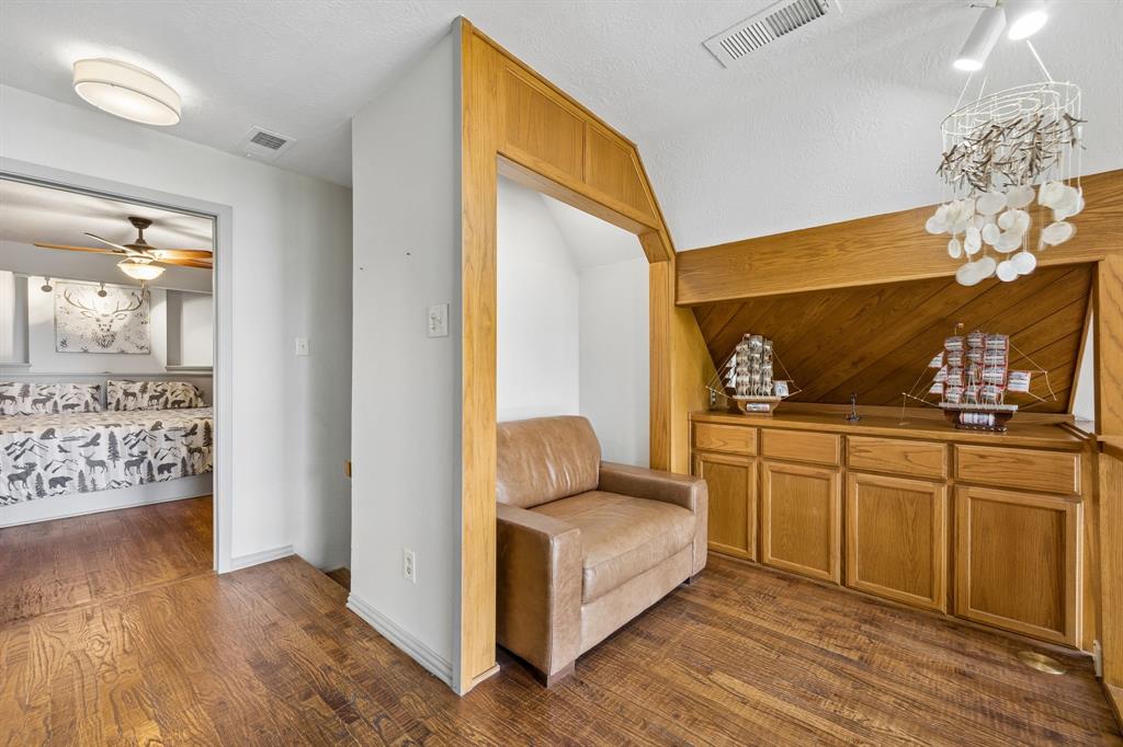 86 Queens Drive Property Photo 16