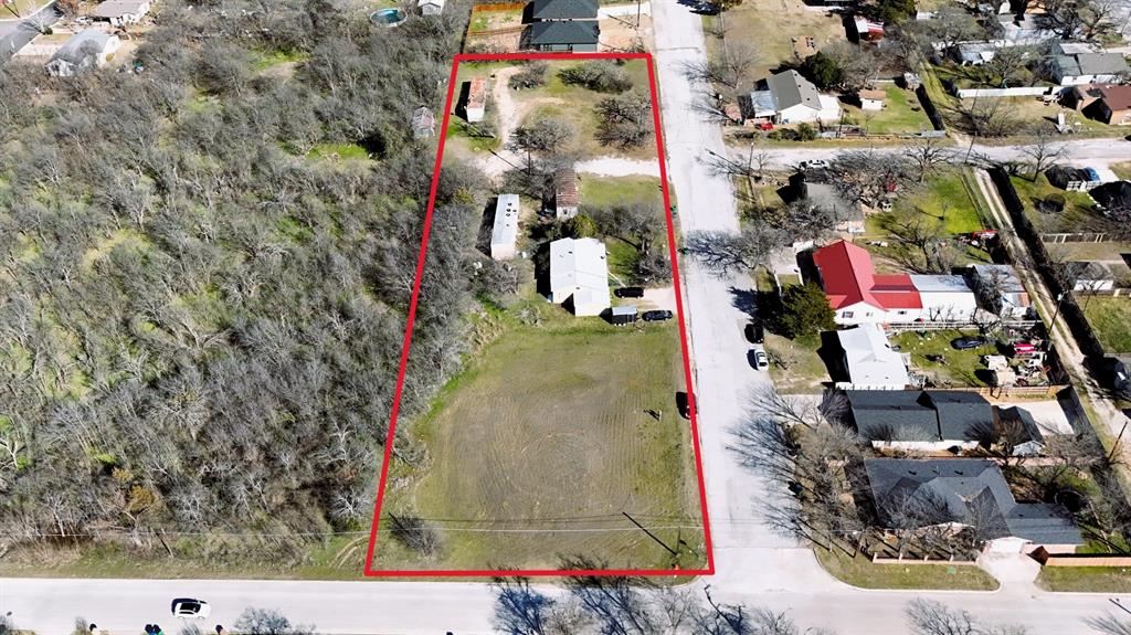 1311 Irvin Street Property Photo 1
